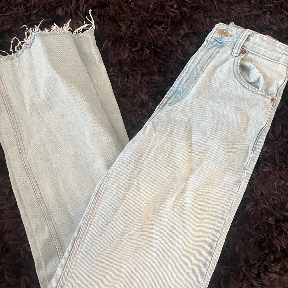 Zara Light Wash Straight Leg Jeans